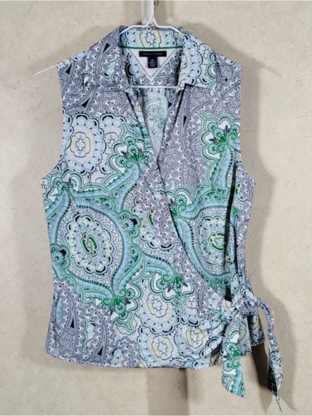 🍓 Tommy Hilfiger sleeveless, Paisley Print Tie-Waist Green/Blue/White
